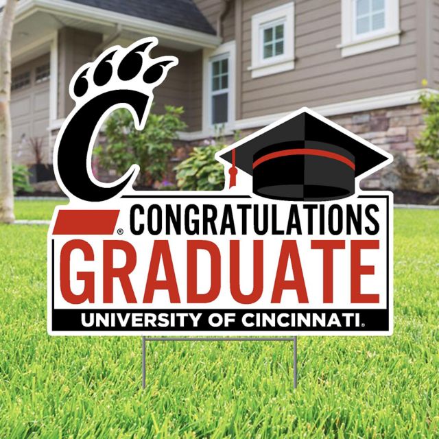 University of Cincinnati Grad Lawn Sign